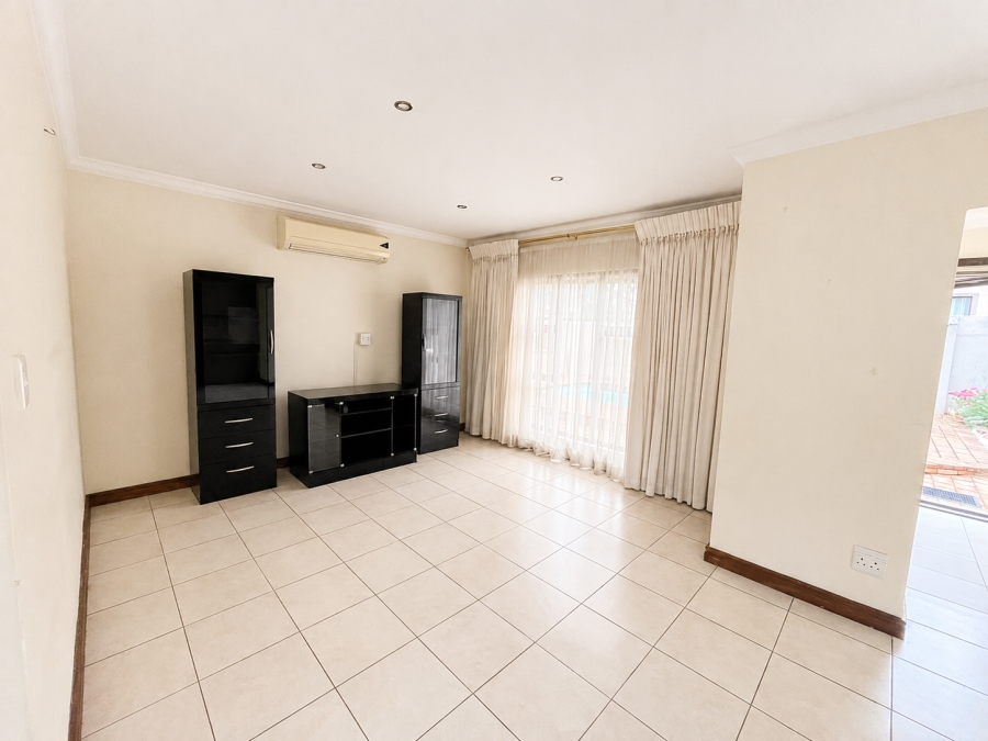3 Bedroom Property for Sale in Melodie North West